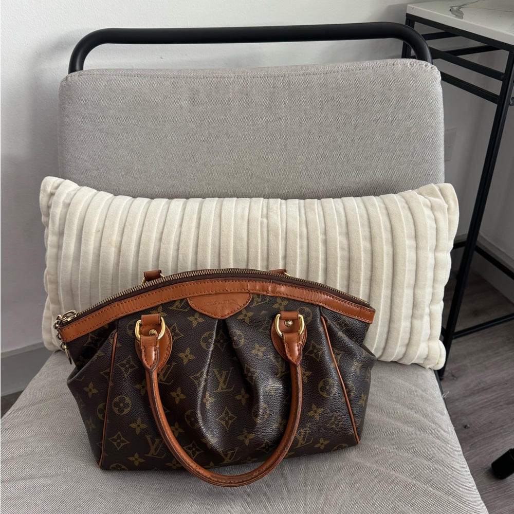 Louis Vuitton monogram Tivoli bag